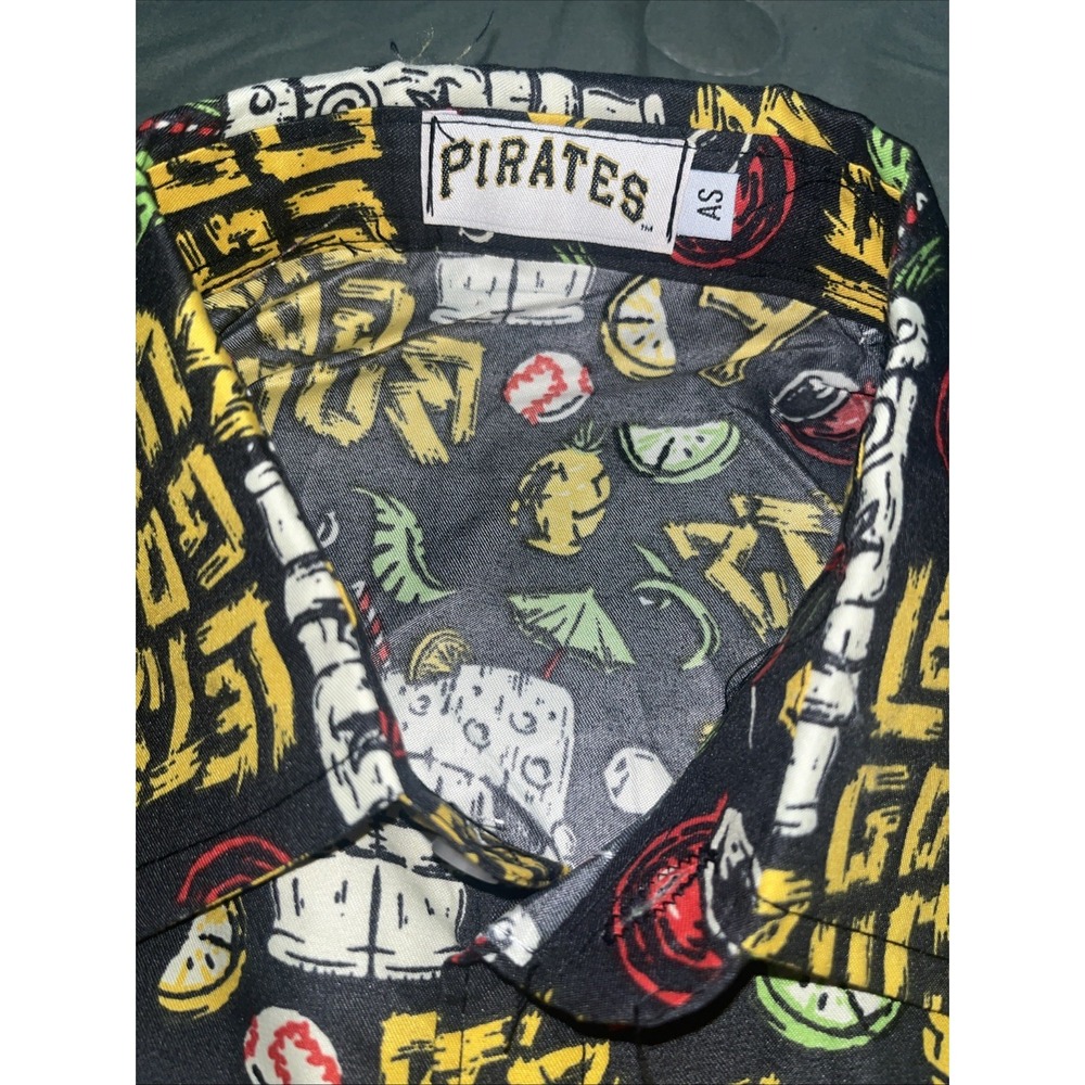 Pittsburgh Pirates Button Up Hawaiian Shirt Mens Size Small AOP SGA MLB - Picture 3 of 6